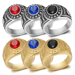 Vintage Adler-Militärringe mit roten, blauen und schwarzen Edelsteinen in Gold und Silber