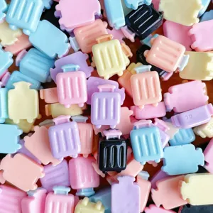 Miniatur Koffer Harz Charms für DIY Handyhüllen Haarklammern und handgemachte Bastelzubehör.