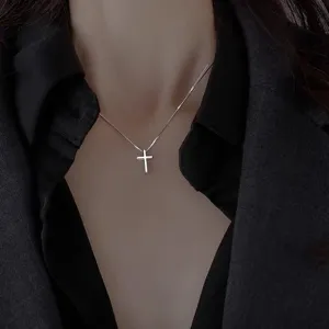S925 Zilver Minimalistisch Kruis Ketting voor Vrouwen Delicate Sleutelbeen Keten