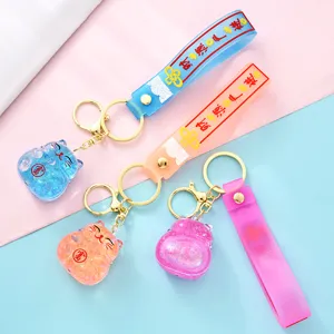 Creative liquid quicksand lucky cat keychain cute acrylic car bag charm pendant gifts