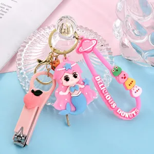 Leuke schattige cartoon sleutelhanger set met nagelknipper en zeemeermin hanger voor tas.