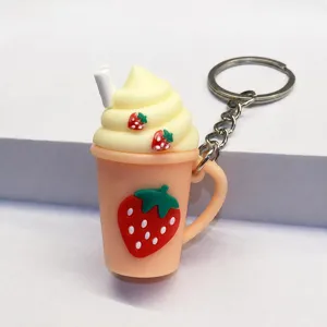 Leuke aardbei milkshake bekersleutelhanger voor vrouwen, schattige tas en autosleutelhanger.