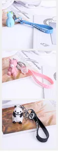 Cute geometric animal keychain cartoon pendant for bag and car keyring lovely gift choice.