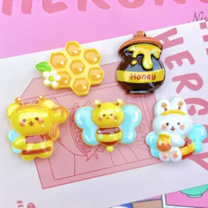 Resin bee honey pot charm detail, cute flatback cabochon for DIY phone case and stationery decor