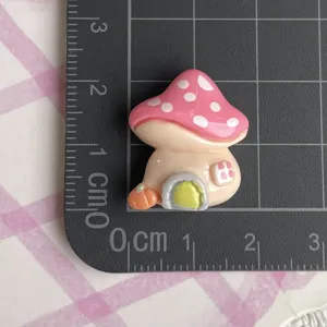 Harz Cartoon Pilz Haus Cabochon DIY Zubehör für Handyhülle Dekoration Bastelbedarf.