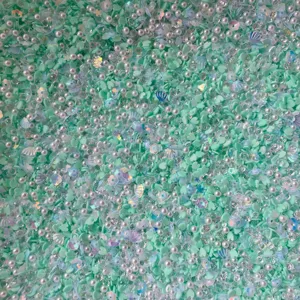 Pastilles perles paillettes cœur vert menthe remplissage artisanal pour accessoires