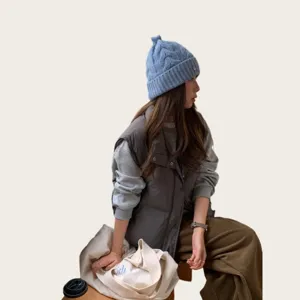 Süße koreanische Zopfmuster Strickmütze für Damen, Herbst Winter warme blaue Wollmütze.