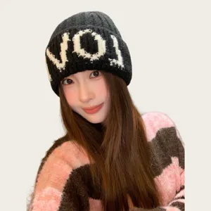 Bonnet en tricot noir style coréen avec lettres blanches, mode automne hiver chapeau chaud.
