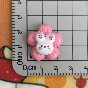 Glänzendes Blumen Hase Harz Cabochon DIY Handwerk Anhänger für Handyhülle Haarnadel.