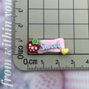 Cute resin strawberry Sweet charm for DIY phone case hairpin crafting decoration