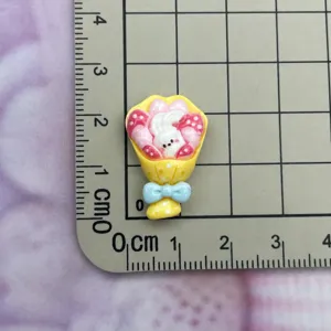 Cute rabbit bouquet resin cabochon DIY charm for phone case, hair clip, and craft decoration.