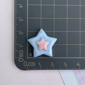 Patch étoile en résine brillante, design double couche rose et bleu pour coque DIY.
