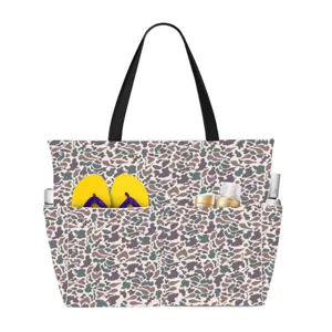 Large capacity waterproof camouflage beach bag with multi-pocket design for travel and gym