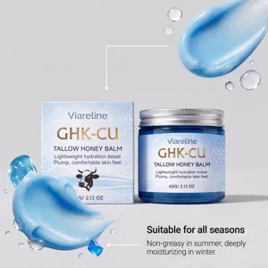 Macro-detail van de blauwe Viareline crème textuur met hydraterende balsem pot en doos