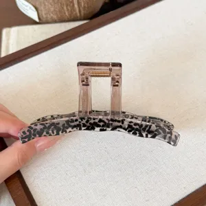 Gebogene Haarkralle mit Leopardenmuster für Damen, schicker Haarschmuck für den Alltag.