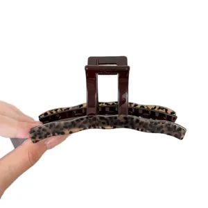 Leopardenmuster Bogen Haarklammer für Damen, elegante Haifischklammer Haarspange.