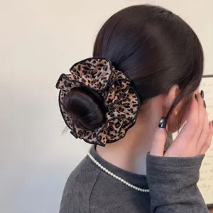 Gran coletero con estampado de leopardo para mujer, soporte de moño retro, accesorio de cabello.