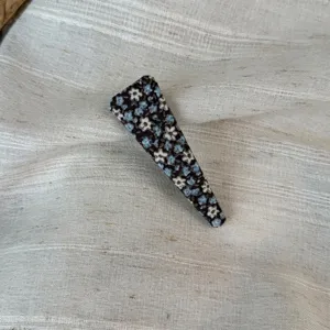 Korean pastoral floral fabric hair clip cute sweet small floral hair clip detail view