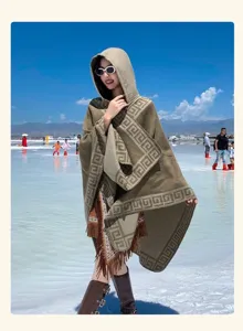 Capa con capucha de estilo étnico para mujer, chal con flecos de invierno, elegante ropa de abrigo.