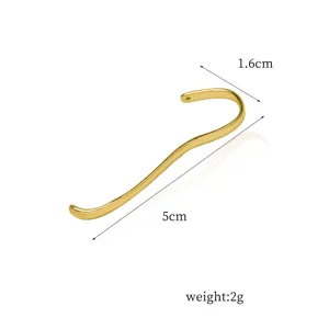 Golden curved non-piercing lip cuff detail, minimalist punk body jewelry, 5cm length size.