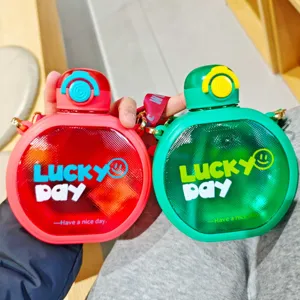 Draagbare Plastic Drinkbeker Met Rietje En Riem Voor Kinderen School Plat Rond Vierkant Sport Waterfles PC Materiaal BPA-Vrij
