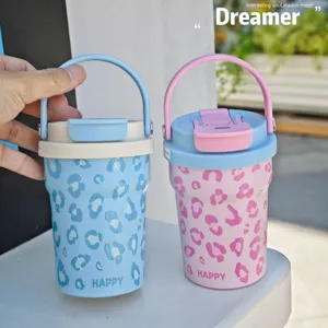 Tazza da Caffè Isolato Sotto Vuoto in Acciaio Inossidabile Bottiglia d'Acqua da Viaggio Portatile Con Cannuccia e Coperchio a Doppia Bevanda Stampa Leopardata