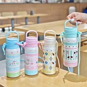 Botella de agua térmica de acero inoxidable con bonito estampado de cachorro y correa.
