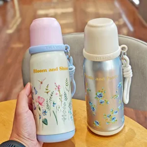 Floral Stainless Steel Vacuum Insulated Thermos Cup Portable Travel Water Bottle With Rope And Dual Drink Lid For Women