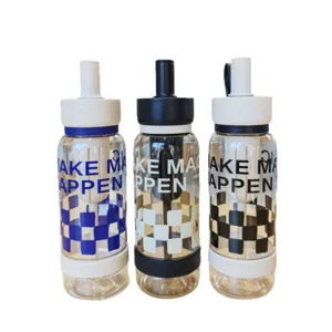 Bouteille d'eau de sport élégante avec paille, matériau Tritan durable, tasse portable.