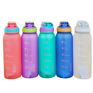 Grande capacità bottiglia d'acqua sportiva sfumata satinata tazza fitness con indicatore di tempo