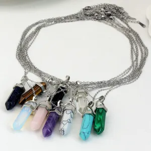 Natuursteen zeshoekige pilaar hanger ketting set met roestvrijstalen kettingen voor dames detail