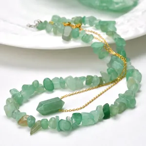 Natürliche grüne Aventurin Splitter Halskette mit sechseckigem Säulenanhänger Kette.