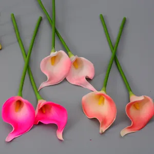 Kunststof PU mini calla lelie bloemen voor huwelijk huisdecoratie en fotografie.