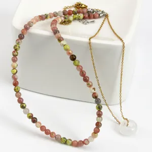 Collana di perline in pietra naturale con pendente in cristallo bianco catena oro gioielli
