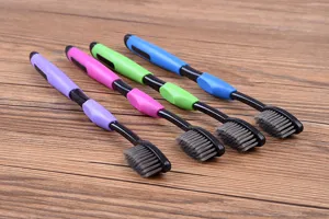Brosses à dents souples au charbon actif pour adultes, nettoyage en profondeur.