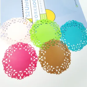 Set di sottotazza in silicone cavo a fiore isolante termico antiscottatura creativo