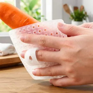 Cepillo de limpieza de silicona para frutas y verduras con anillo para lavado en cocina.