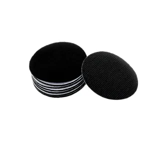 Pastilles auto-agrippantes noires rondes, pinces antidérapantes pour draps et tapis vue principale.
