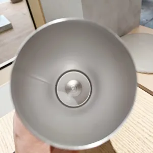 Edelstahl Thermobecher Innenansicht Detailaufnahme, 316er Materialgravur, Haushaltswaren.