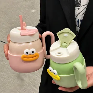 Tazza termica creativa a bocca di salsiccia con cannuccia e beccuccio diretto, design carino.