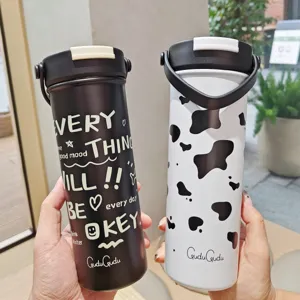 Tragbare Edelstahl Vakuum isolierte Wasserflasche mit Doppeltrinkdeckel und süßem Print.
