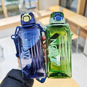 Quadratische Kunststoff-Trinkwasserflasche mit Gurt, tragbare 650ml Sportflasche direkt trinken.