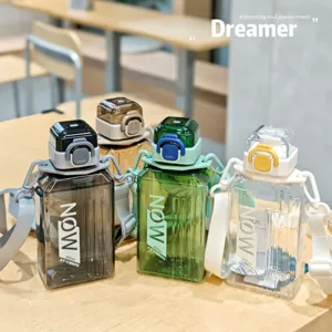 Modische kreative quadratische Kunststoff-Wasserflasche mit Tragegurt, 500ml Trinkbecher.