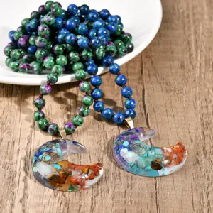 Handgemachte Naturstein Kristall Halbmond Anhänger lange Kette mit Perlenkette Schmuck.