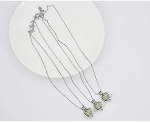 Silver elephant pendant glowing night pearl necklace, retro ethnic style clavicle chain jewelry