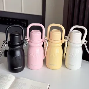 Minimalistische Thermosflasche für Damen tragbarer Becher mit Griff und Doppeltrinkdesign