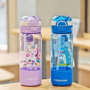 Tragbare doppelt trinkbare Kunststoff-Wasserflasche mit süßem Cartoon-Gurt für Kinder.