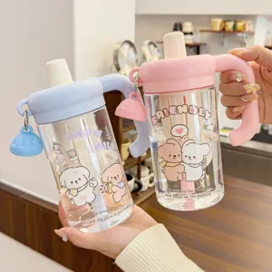 Niedliche Cartoon Schüler Plastik Wasserflasche mit Strohhalm, große Kapazität.
