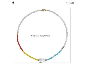Collana di perline colorate boho con ciondolo di perla irregolare, elegante lunghezza 40cm.