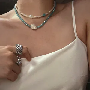 Collana a doppio strato di perline colorate stile coreano e anelli eleganti da donna